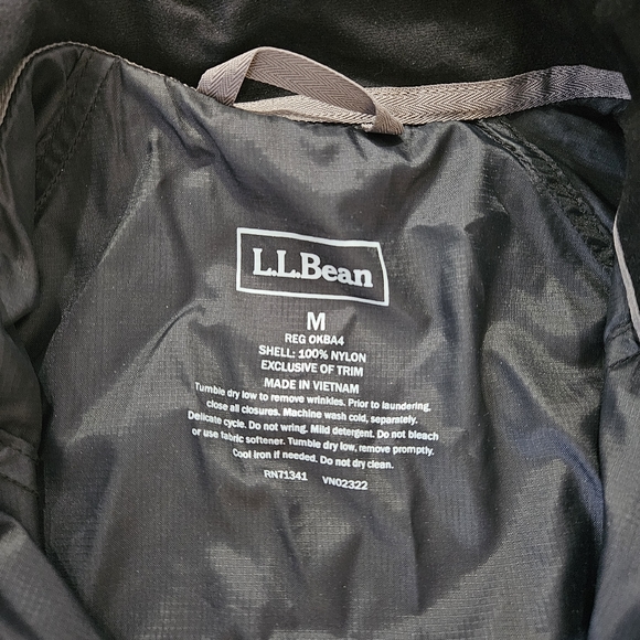 NWOT L.L.Bean Light Jacket, Medium, Black - Picture 9 of 12